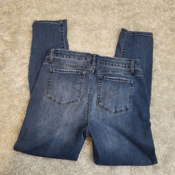 N62 Signature Fit Women's Skinny Medium Wash Jeans, Size 8 - Picture 3 of 7